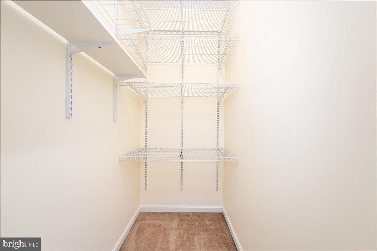 WOODSYDE ESTATES - Residential