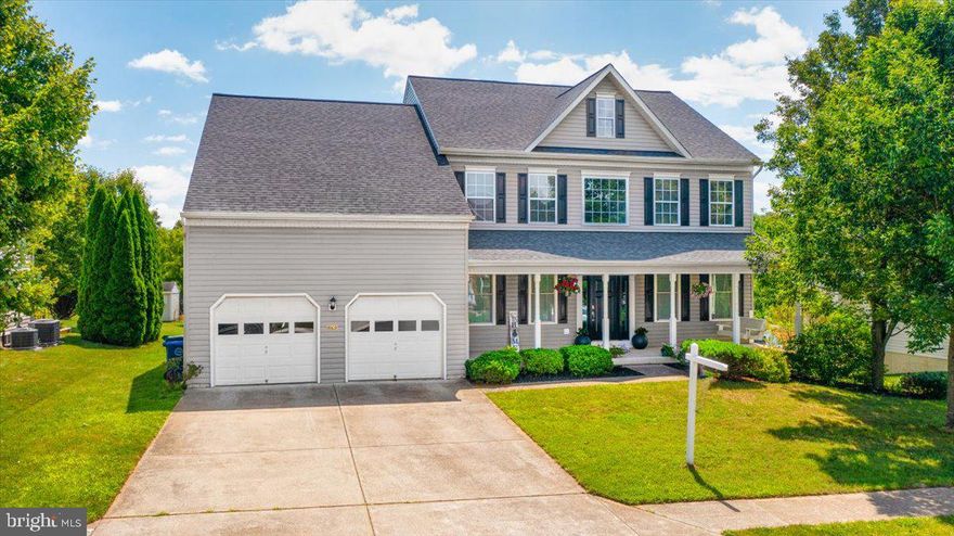 The ideal family floor plan!  With nearly 5,800 sqft of finished space, this home has room for everyone. 
 Entertaining, work from home, play areas, sprawling open kitchen, family room, morning room area makes every day living a dream.  Homes in this outstanding neighborhood rarely become available.  The ideal spacious floor plan, coupled with the ideal convenient location make this house everything a family is looking for!  Large bedrooms, separate office, expansive finished walkout basement, gorgeous new white oak hardwood flooring.  Big ticket items such as new roof and windows are a huge added bonus.  Come check out this wonderful neighborhood for yourself - you'll want to call it home as soon as you pull in!  Schedule your showing today!