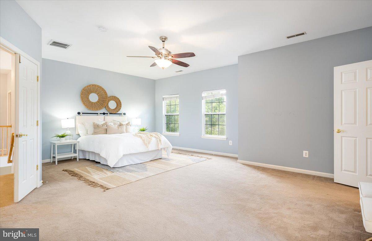 WOODSYDE ESTATES - Residential