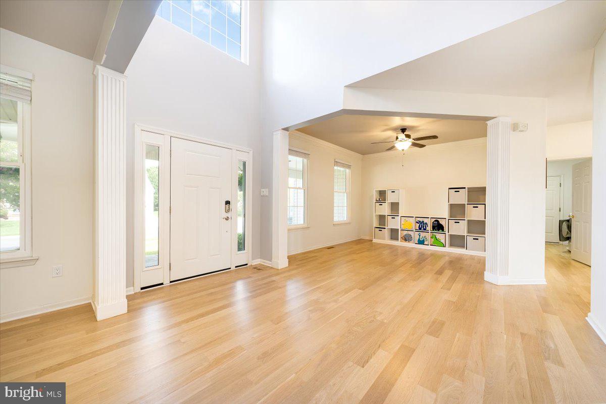 WOODSYDE ESTATES - Residential