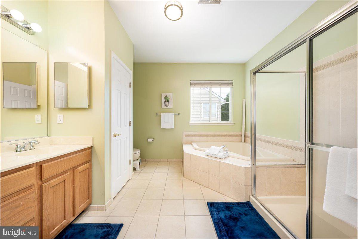 WOODSYDE ESTATES - Residential