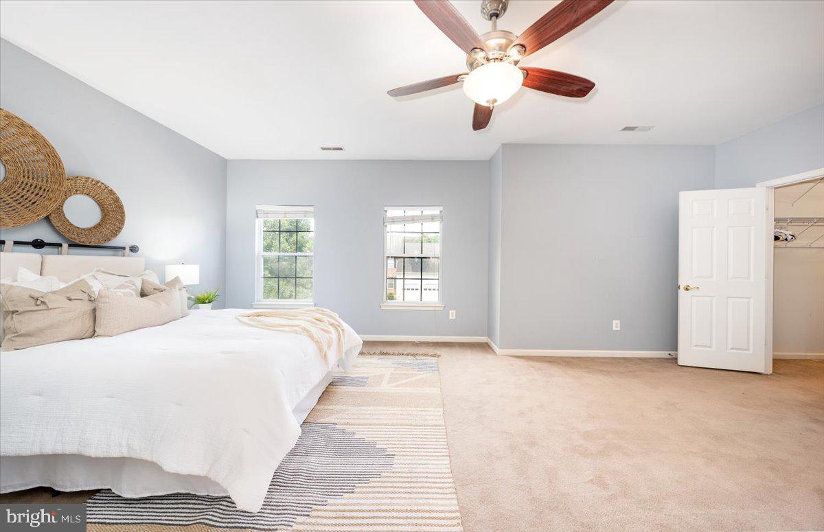 WOODSYDE ESTATES - Residential