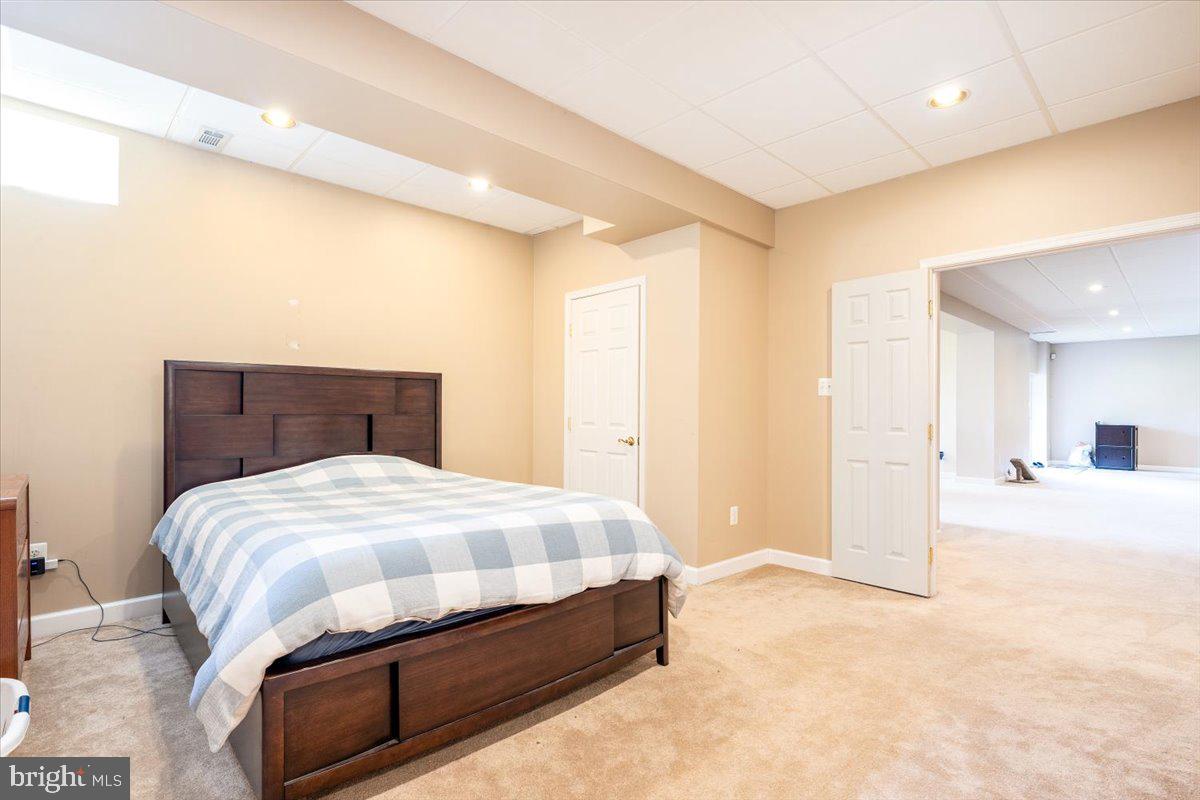 WOODSYDE ESTATES - Residential