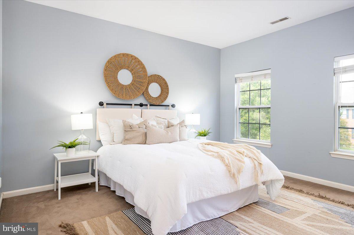 WOODSYDE ESTATES - Residential