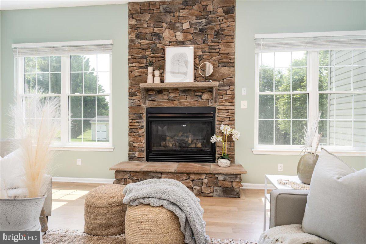 WOODSYDE ESTATES - Residential