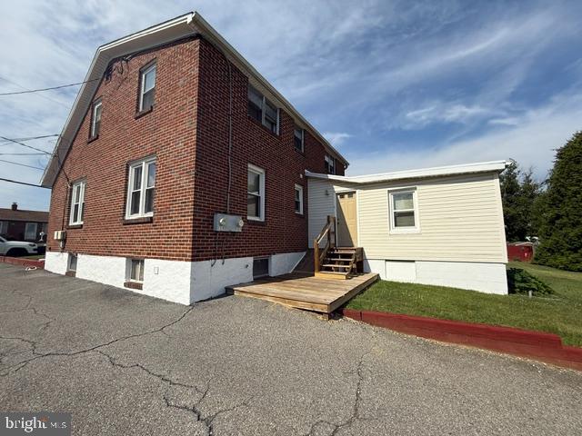 310 SILVERBROOK DRIVE