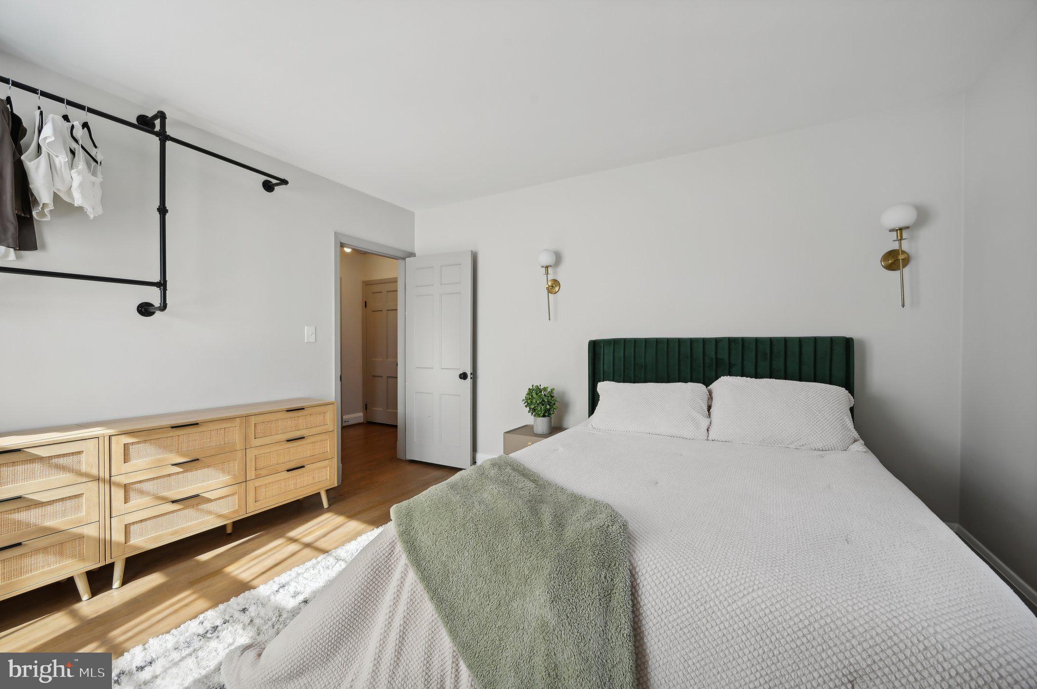 GRAHAM PLACE - Residential