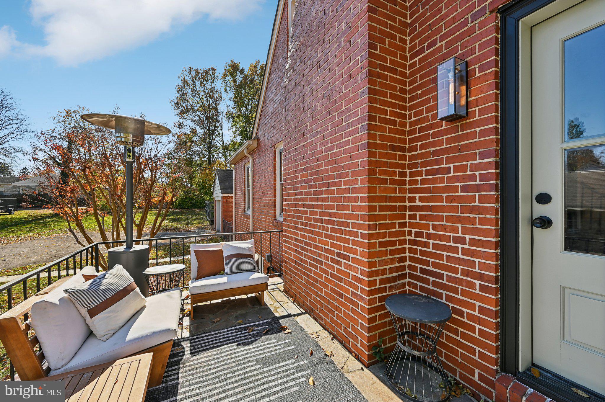 GRAHAM PLACE - Residential