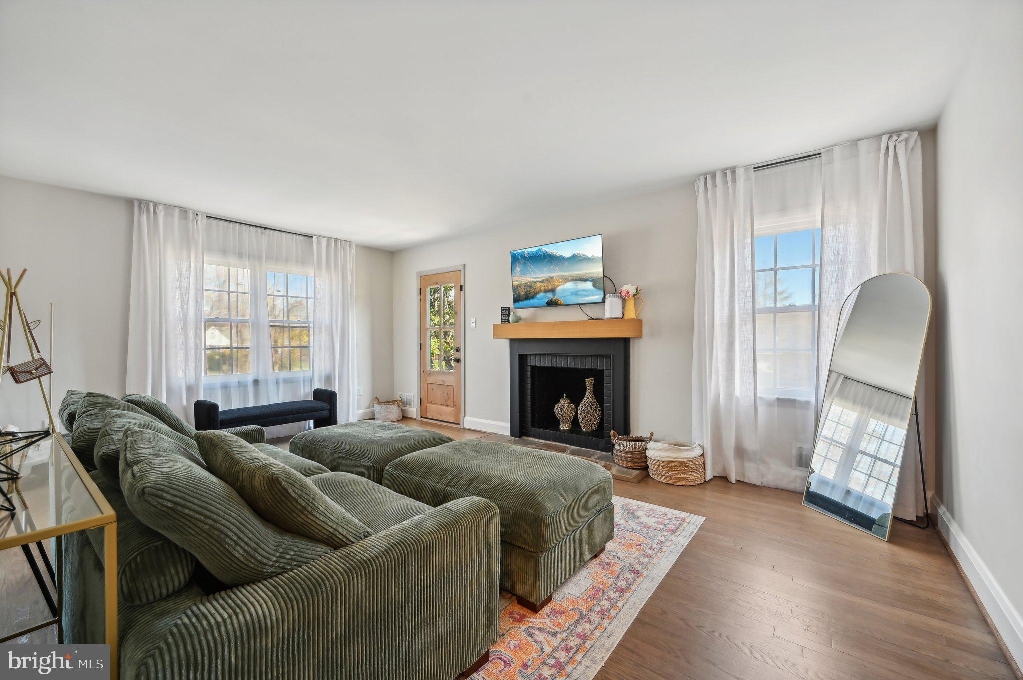 GRAHAM PLACE - Residential