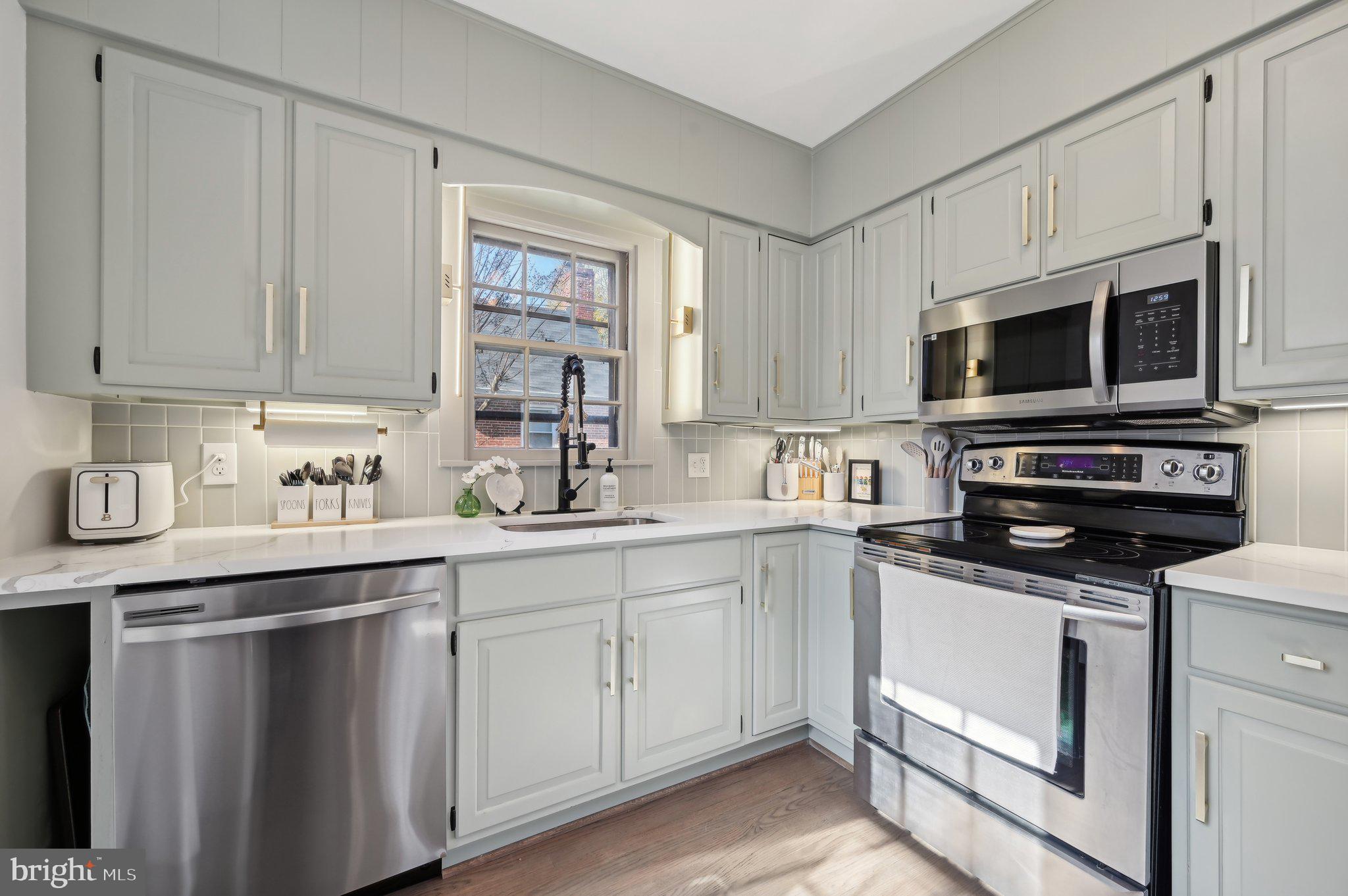 GRAHAM PLACE - Residential