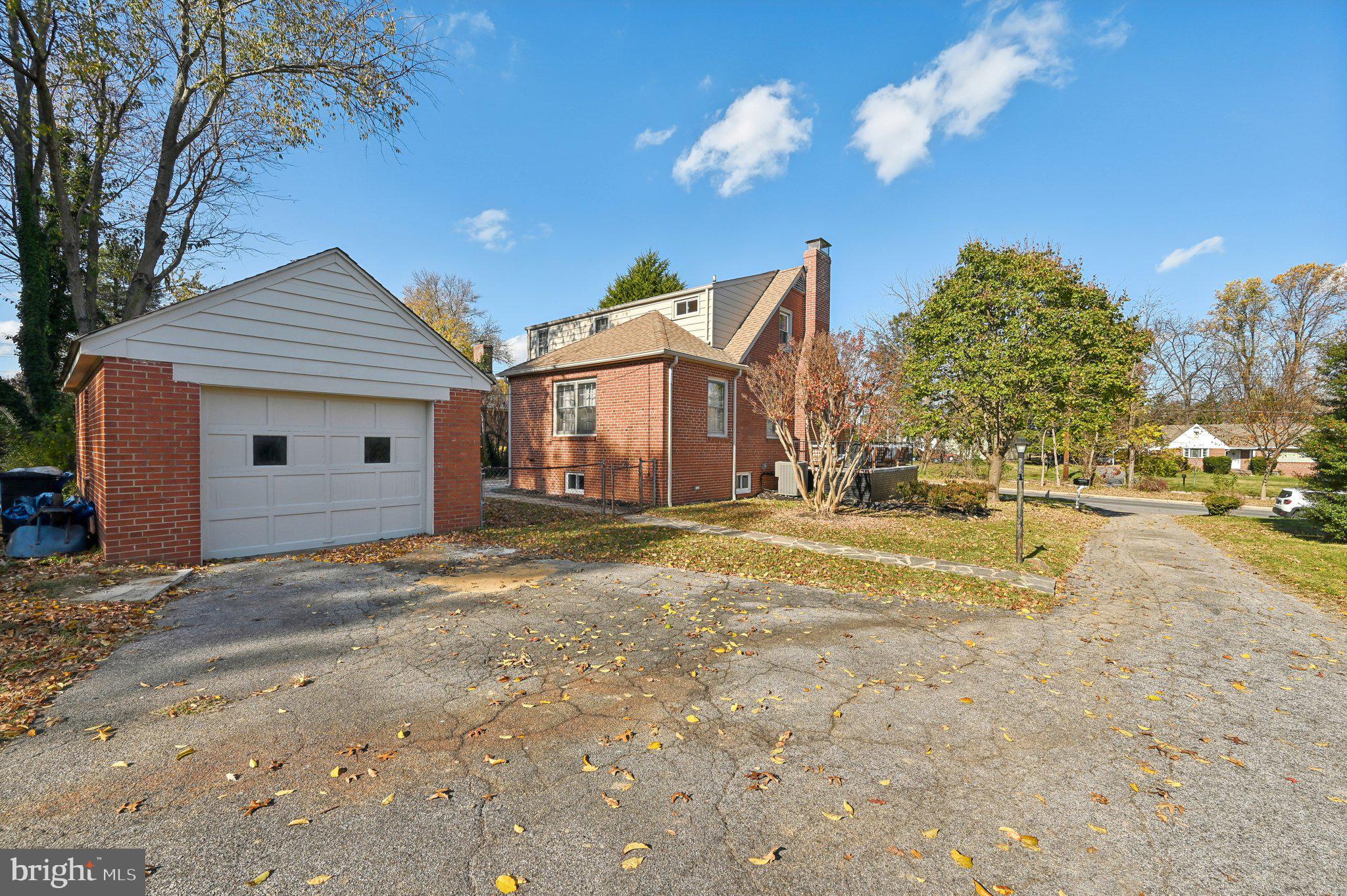 GRAHAM PLACE - Residential