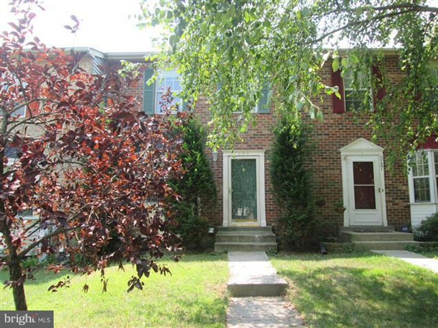 Come see this center unit Town home with large deck overlooking nice size yard. Lower level has family room, halfbath and den with sliders to patio. Close to public transportation, schools, and shopping. Home is ready for yourfinishing touches. Make this your home today!