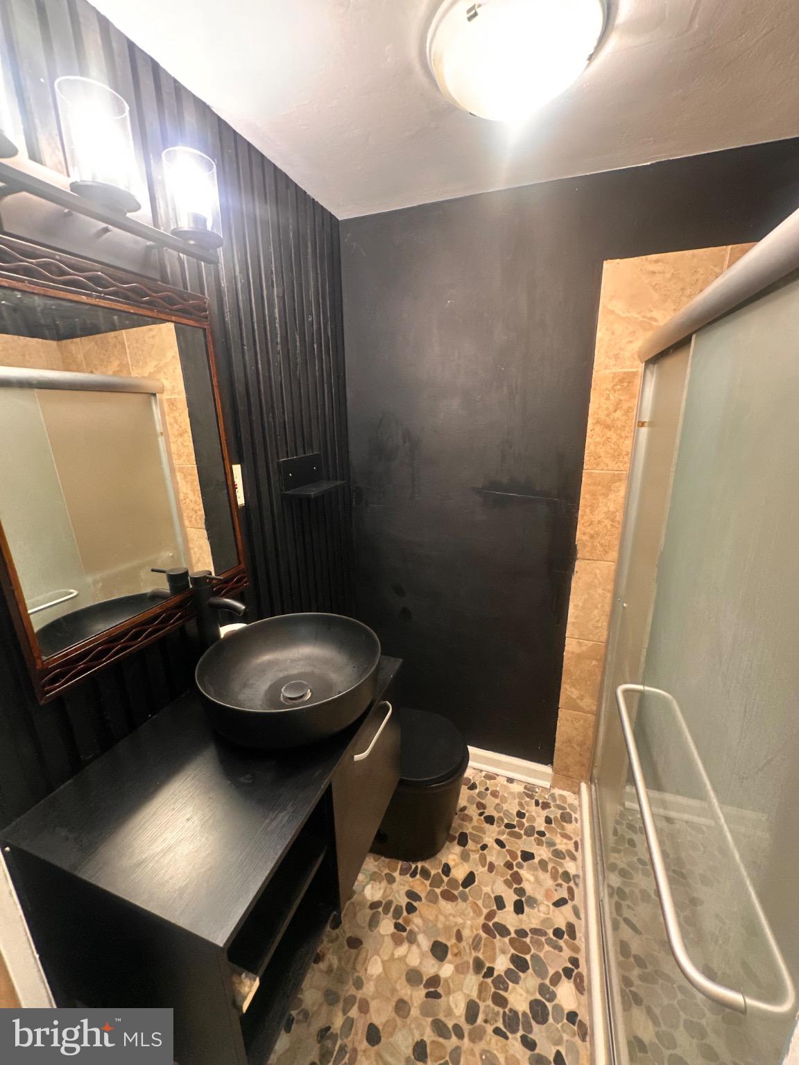 YALE HEIGHTS - Residential