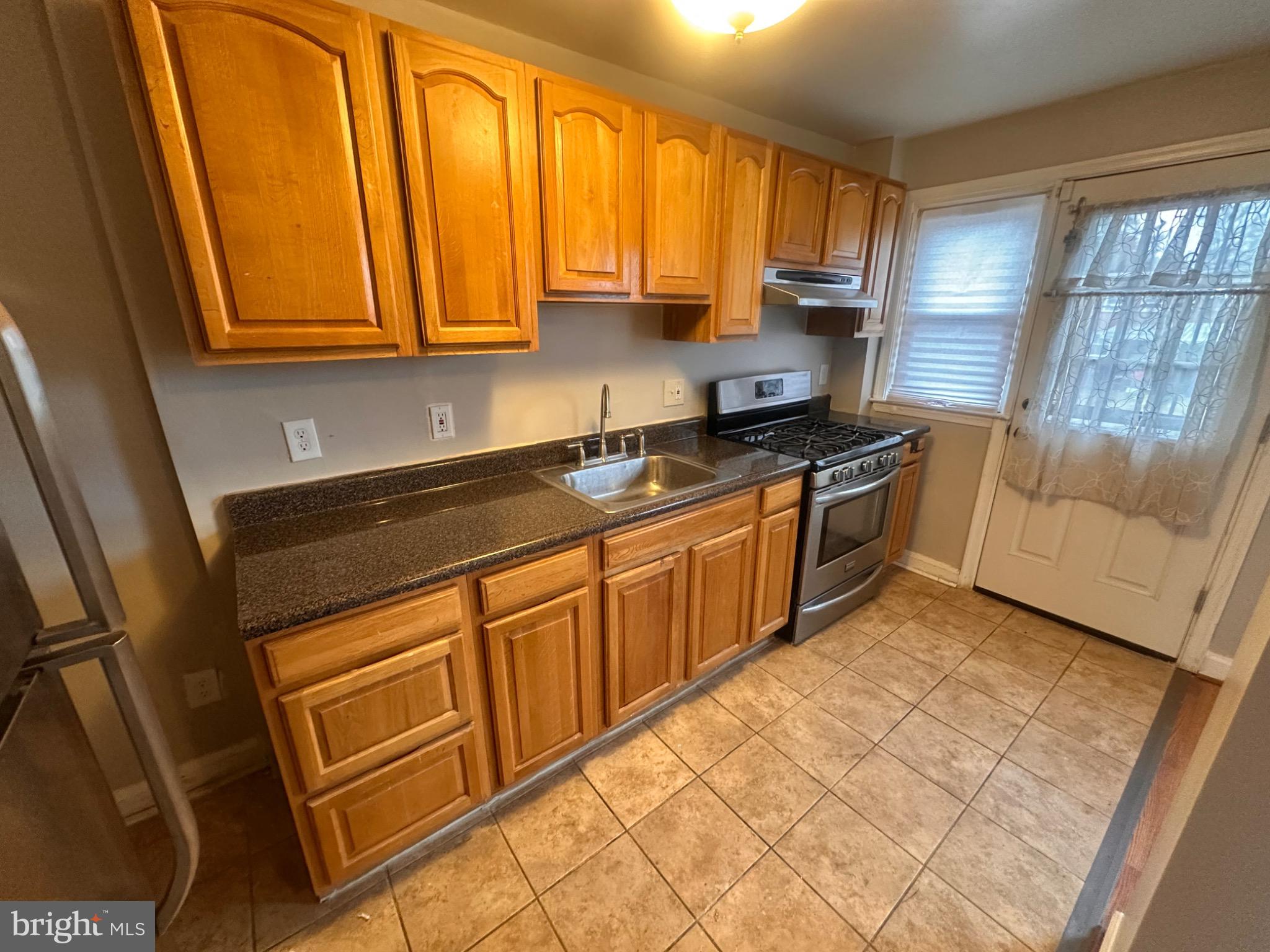 YALE HEIGHTS - Residential