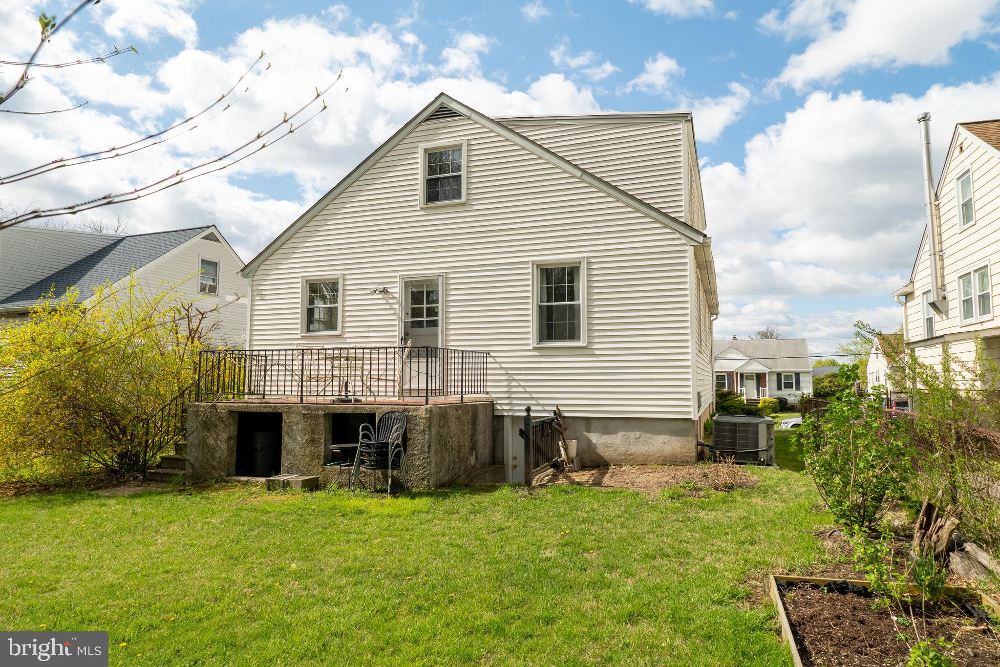 HARFORD HILLS - Residential