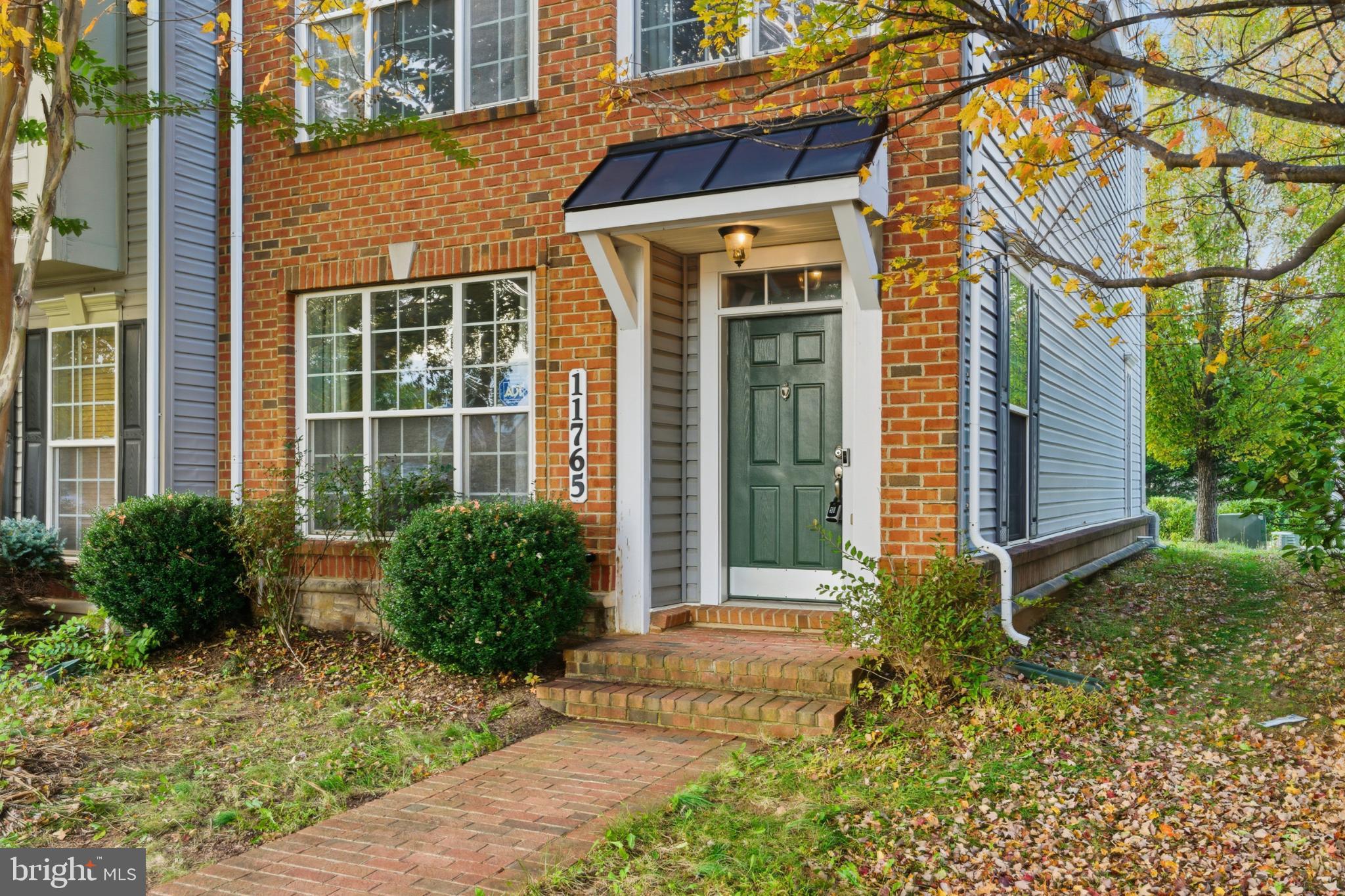 GREENWAY VILLAGE - Residential Lease