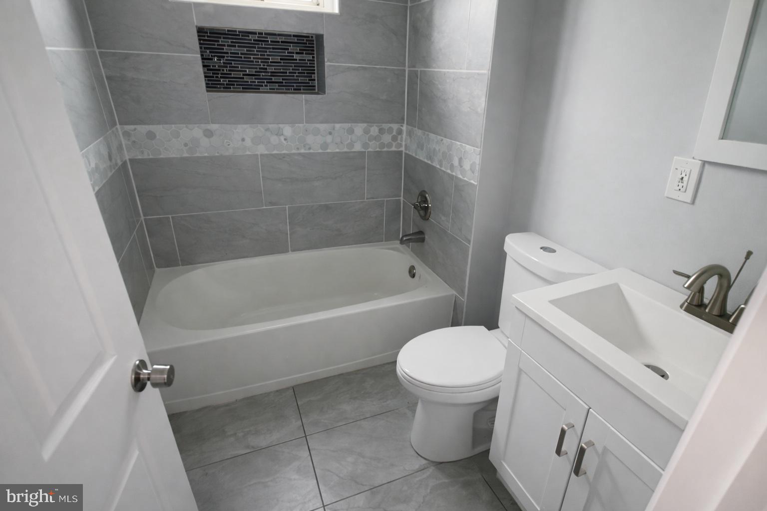 CLIFTON PARK - Residential