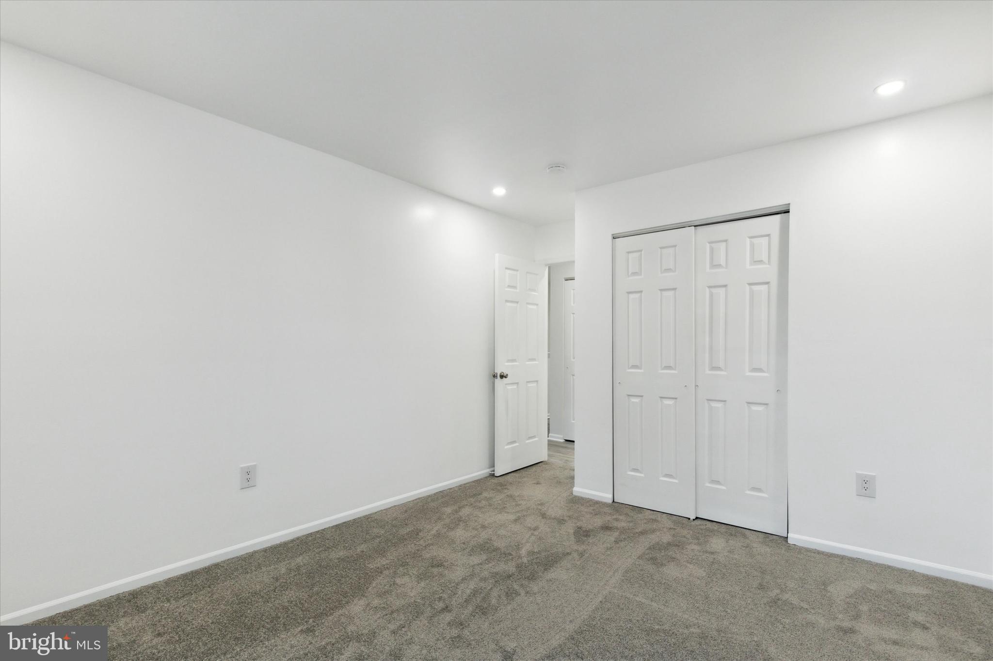 ARROWHEAD - Residential Lease