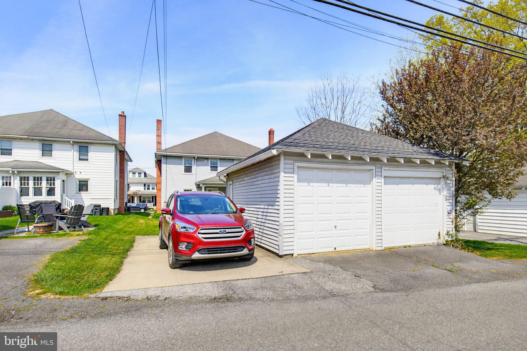 LITITZ BOROUGH - Residential