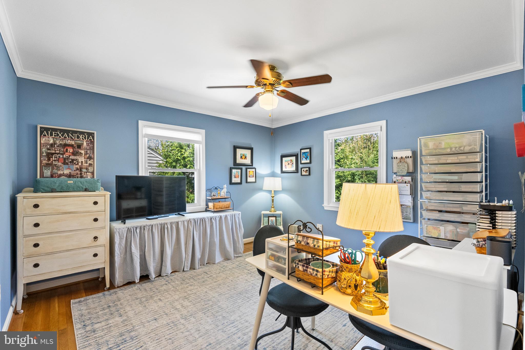 RIVERSIDE GARDENS - Residential