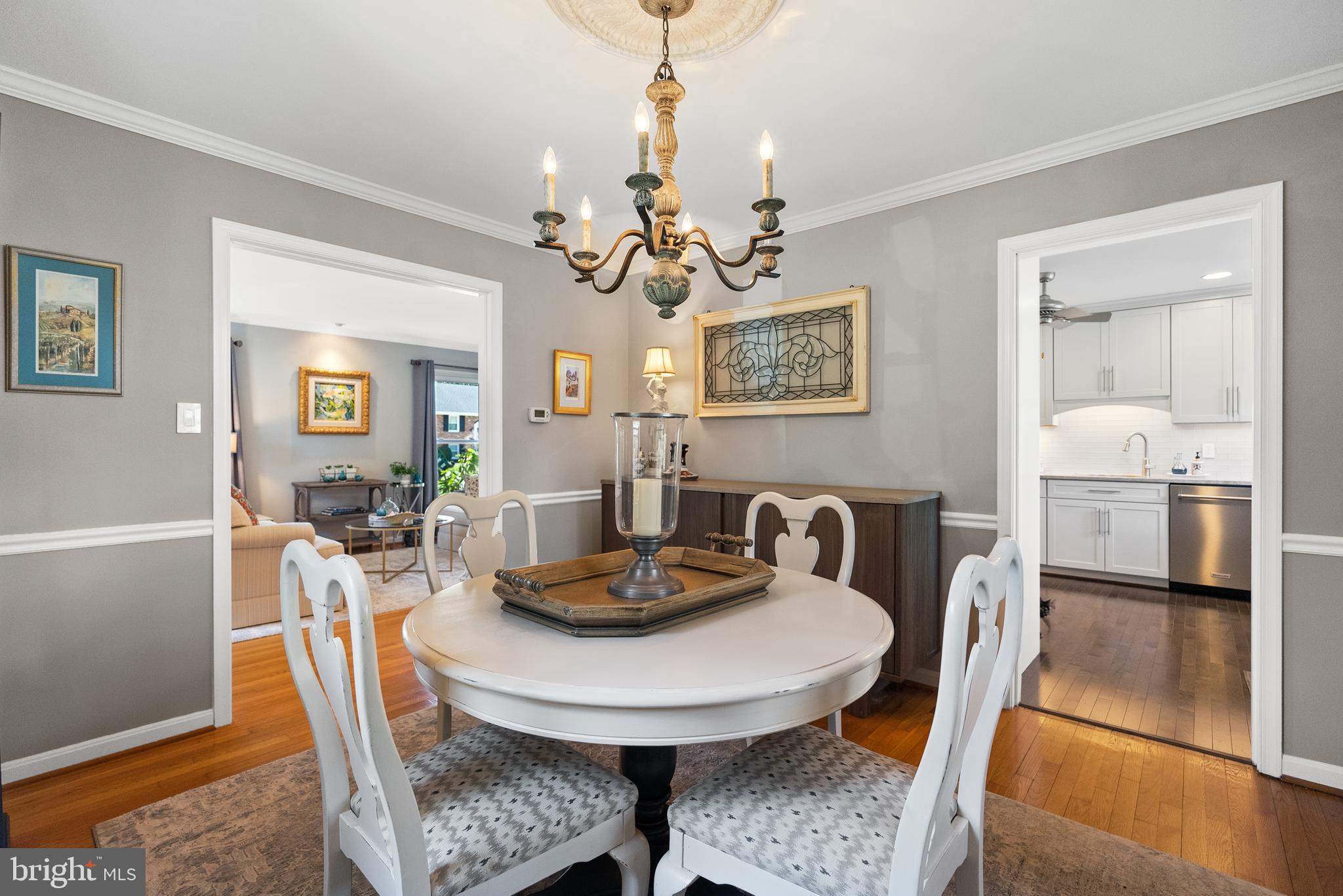 RIVERSIDE GARDENS - Residential