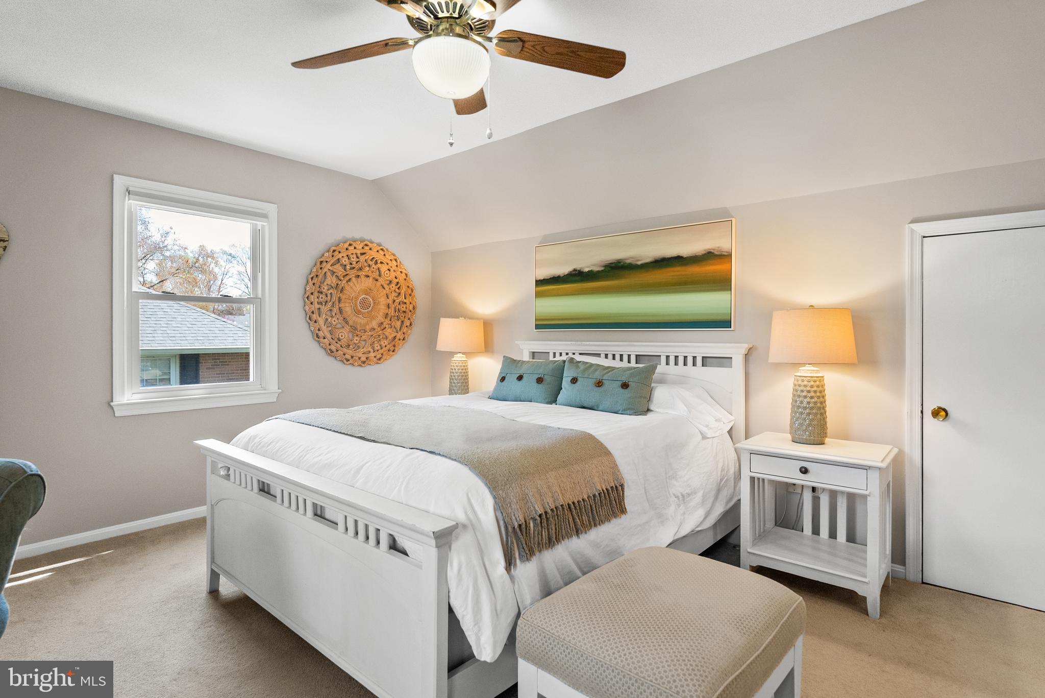 RIVERSIDE GARDENS - Residential