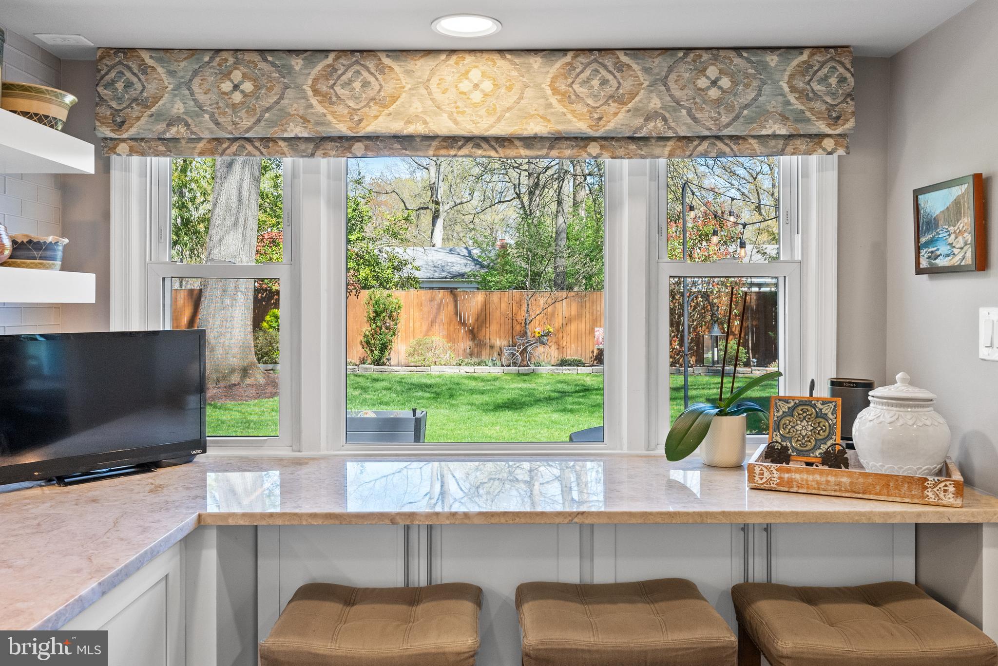 RIVERSIDE GARDENS - Residential