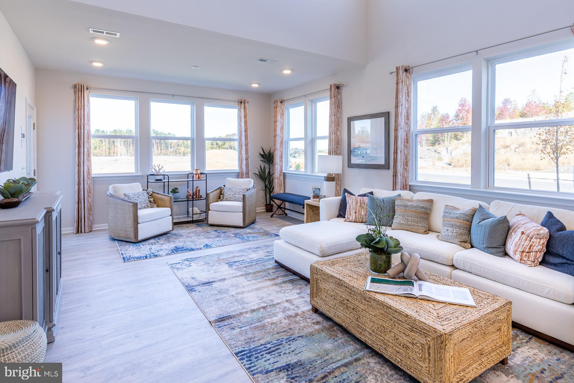 21134 BLUE JAY DRIVE