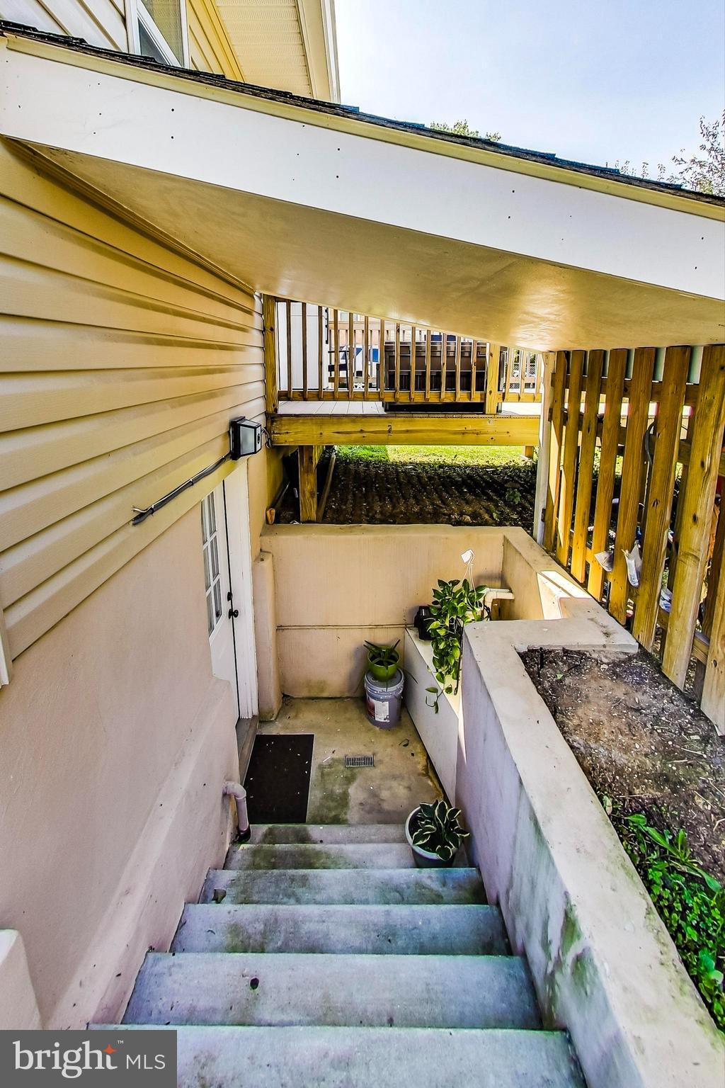 BELTSVILLE - Residential