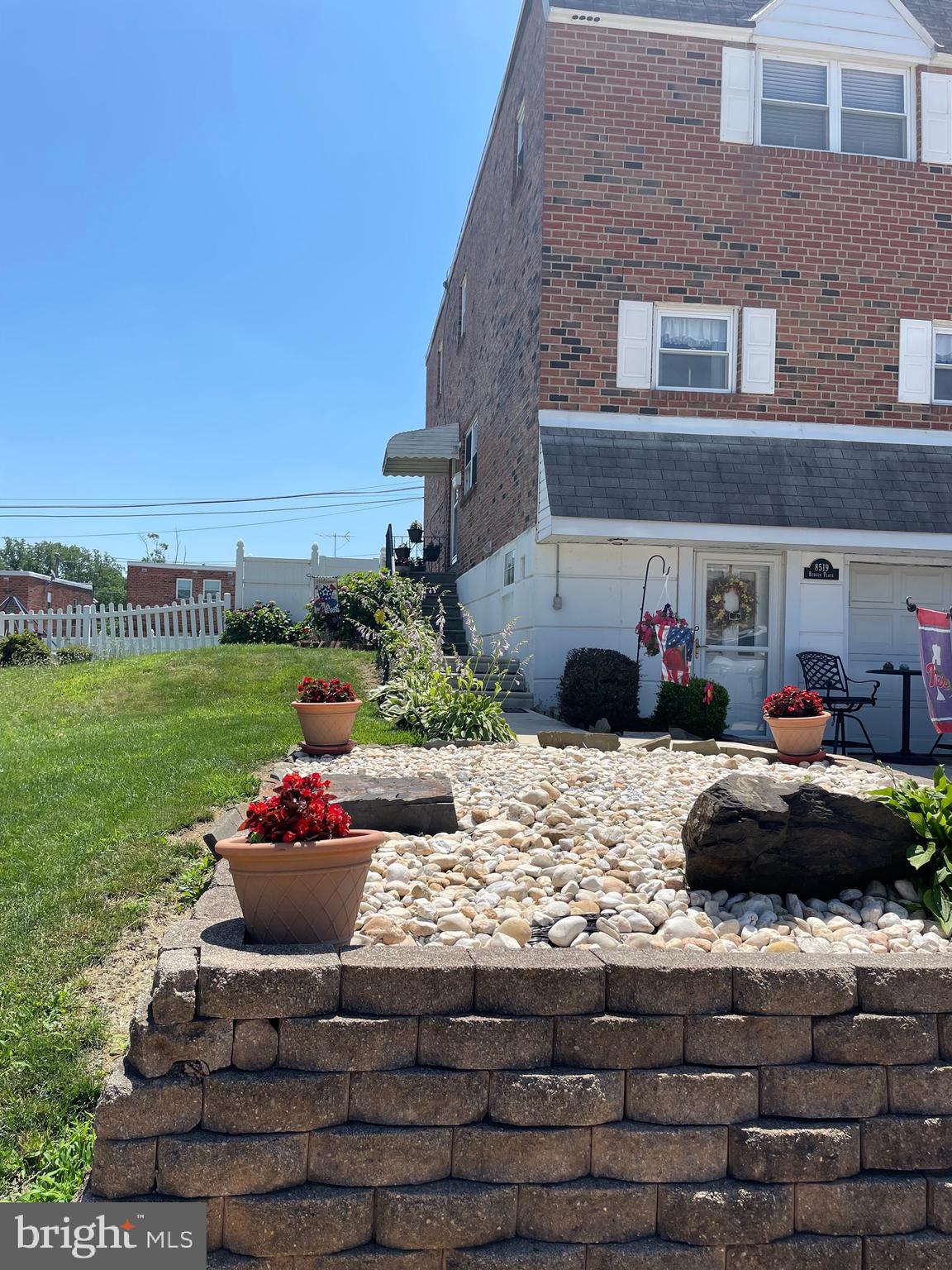 FOX CHASE - Residential