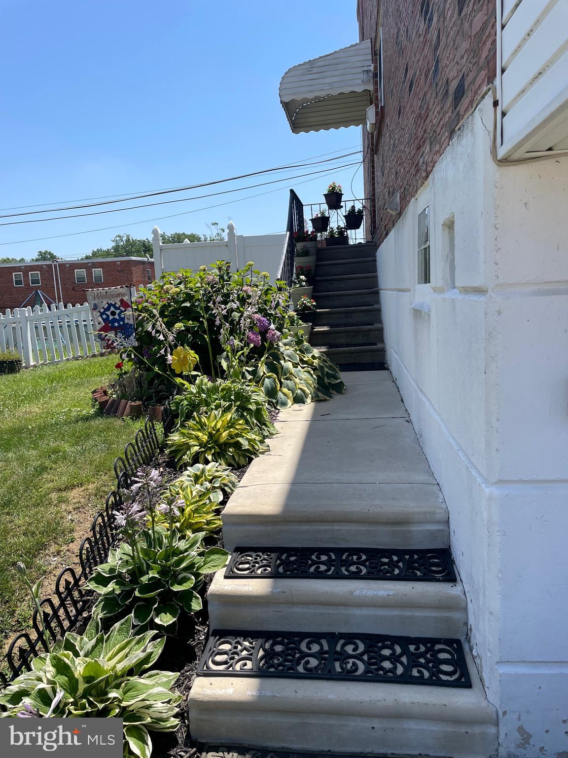 FOX CHASE - Residential