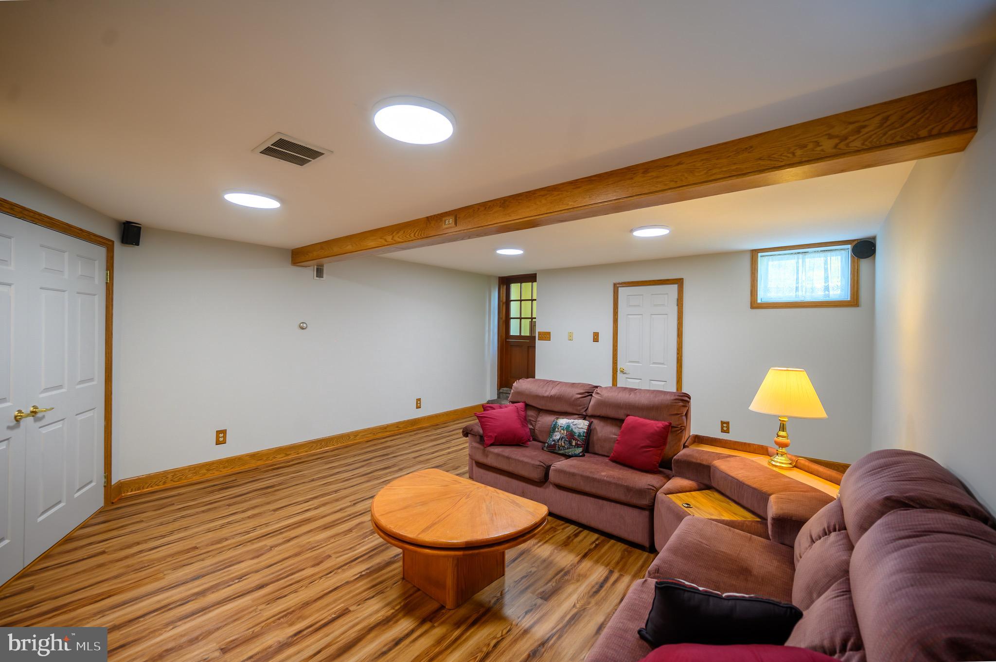 HIGHLAND FARMS - Residential