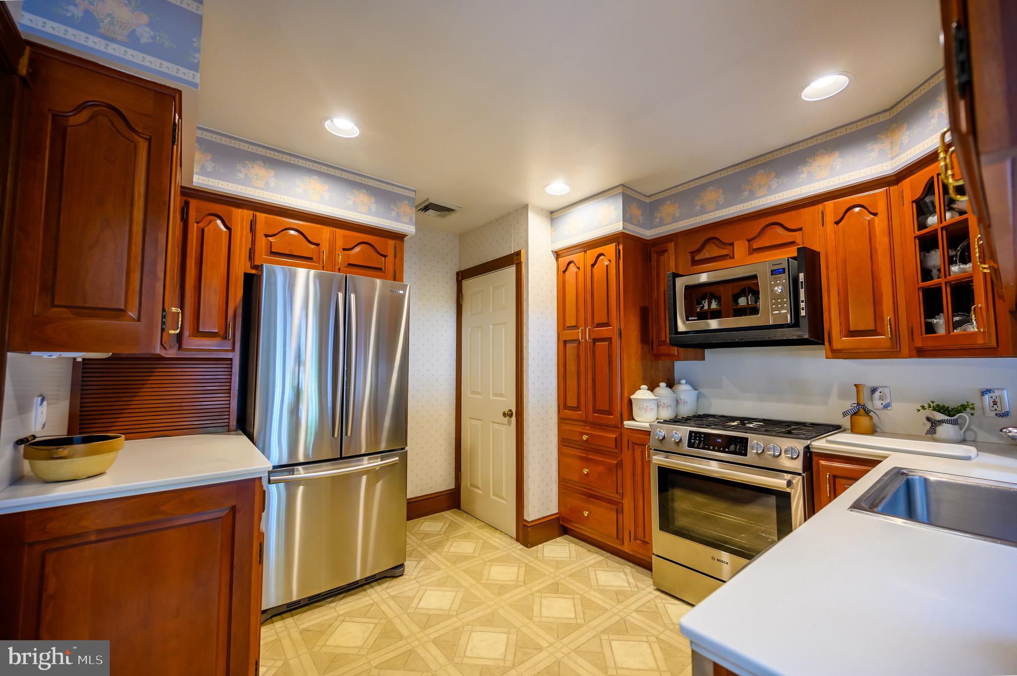 HIGHLAND FARMS - Residential