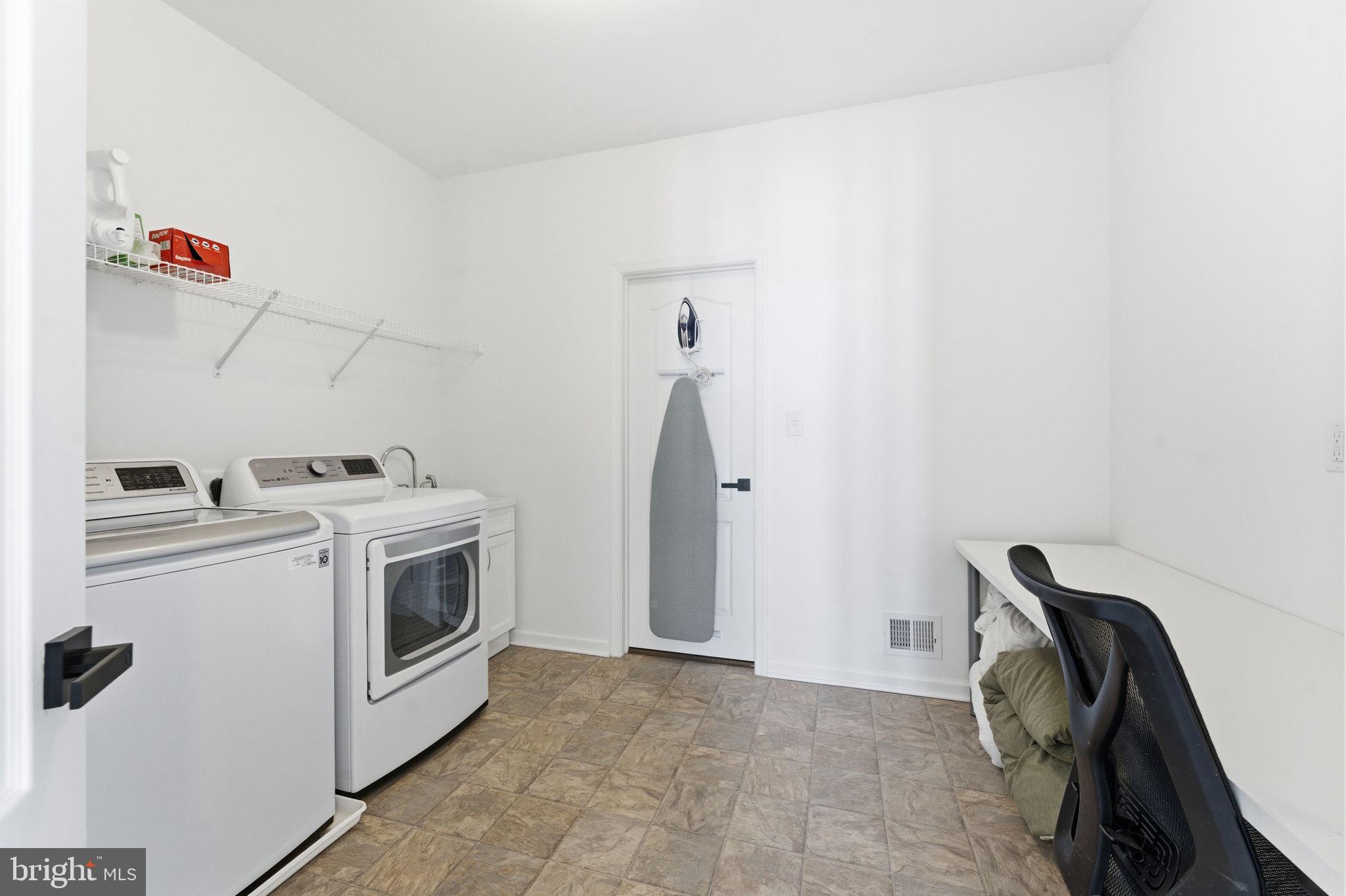 ESTATES AT ROCKY PEN - Residential