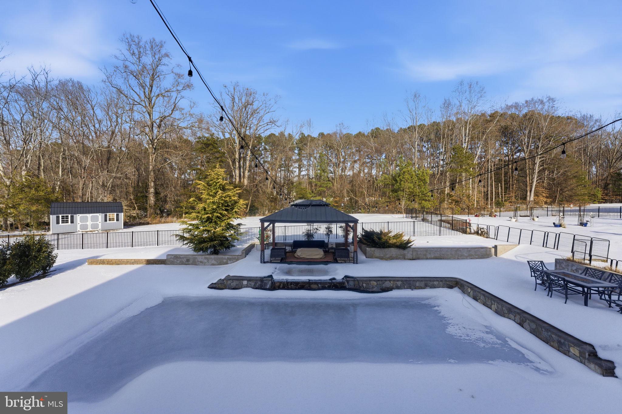 ESTATES AT ROCKY PEN - Residential