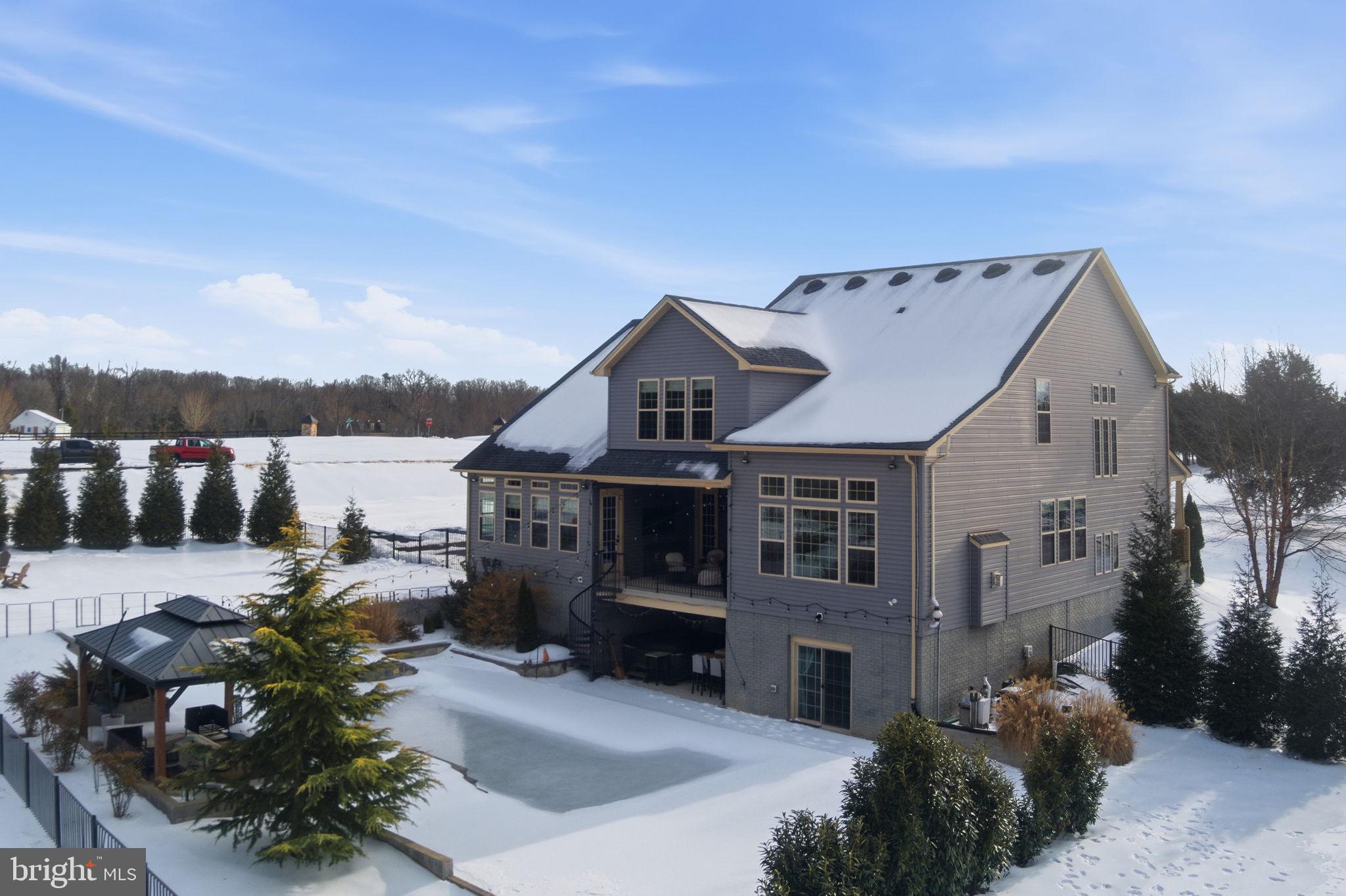 ESTATES AT ROCKY PEN - Residential