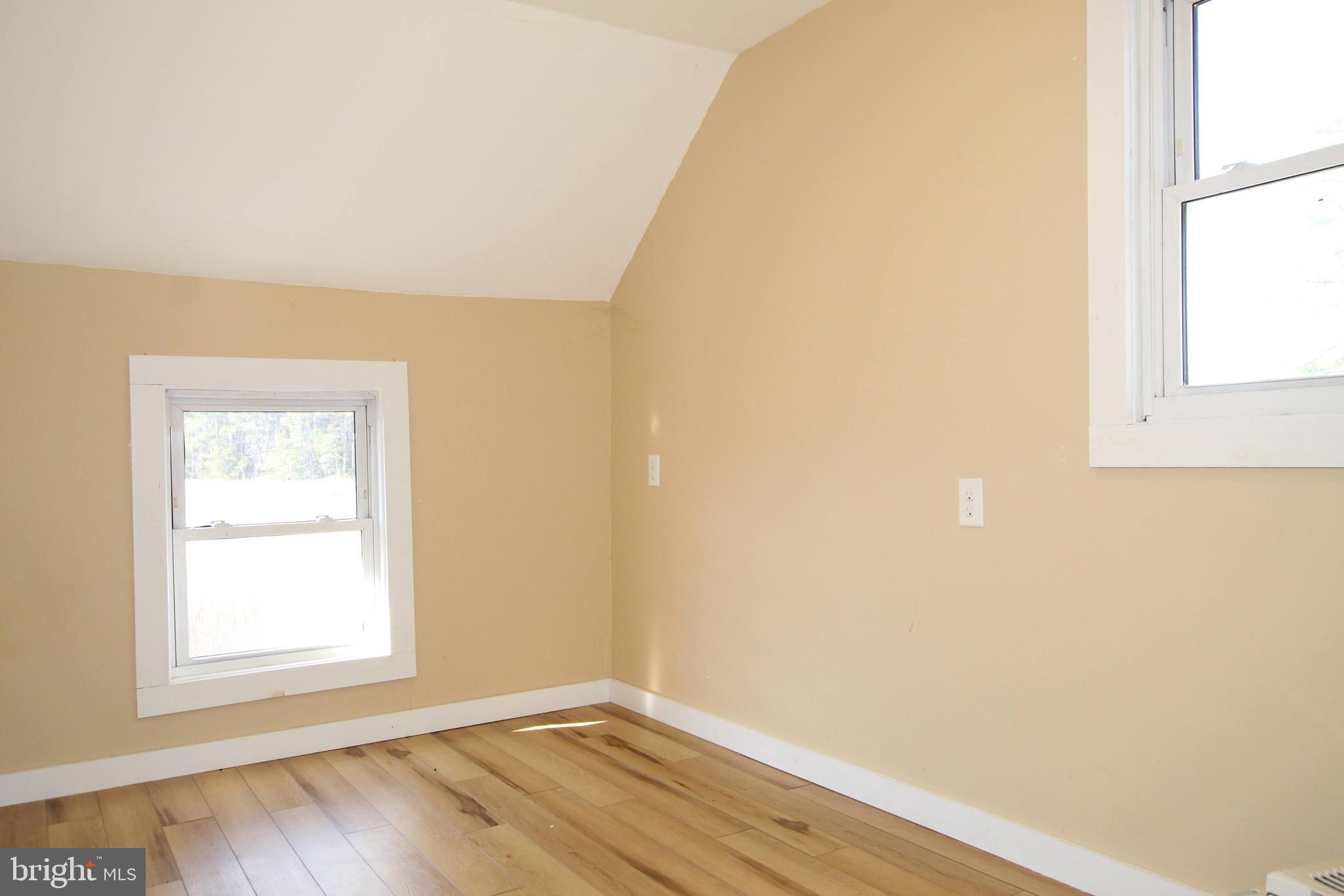 HOOPERS ISLAND - Residential