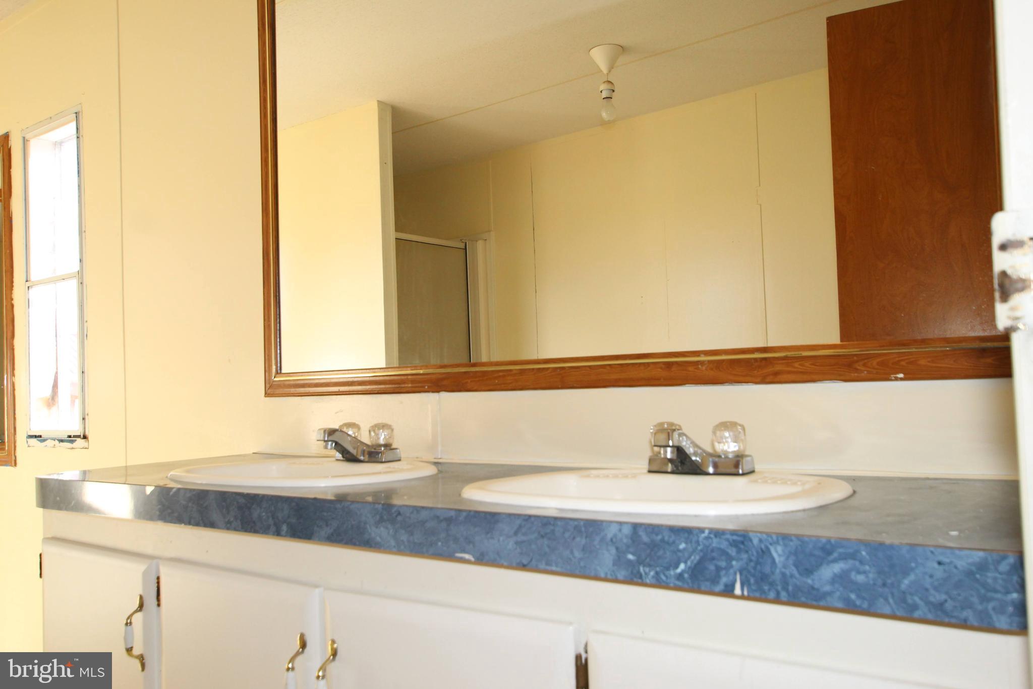 HOOPERS ISLAND - Residential