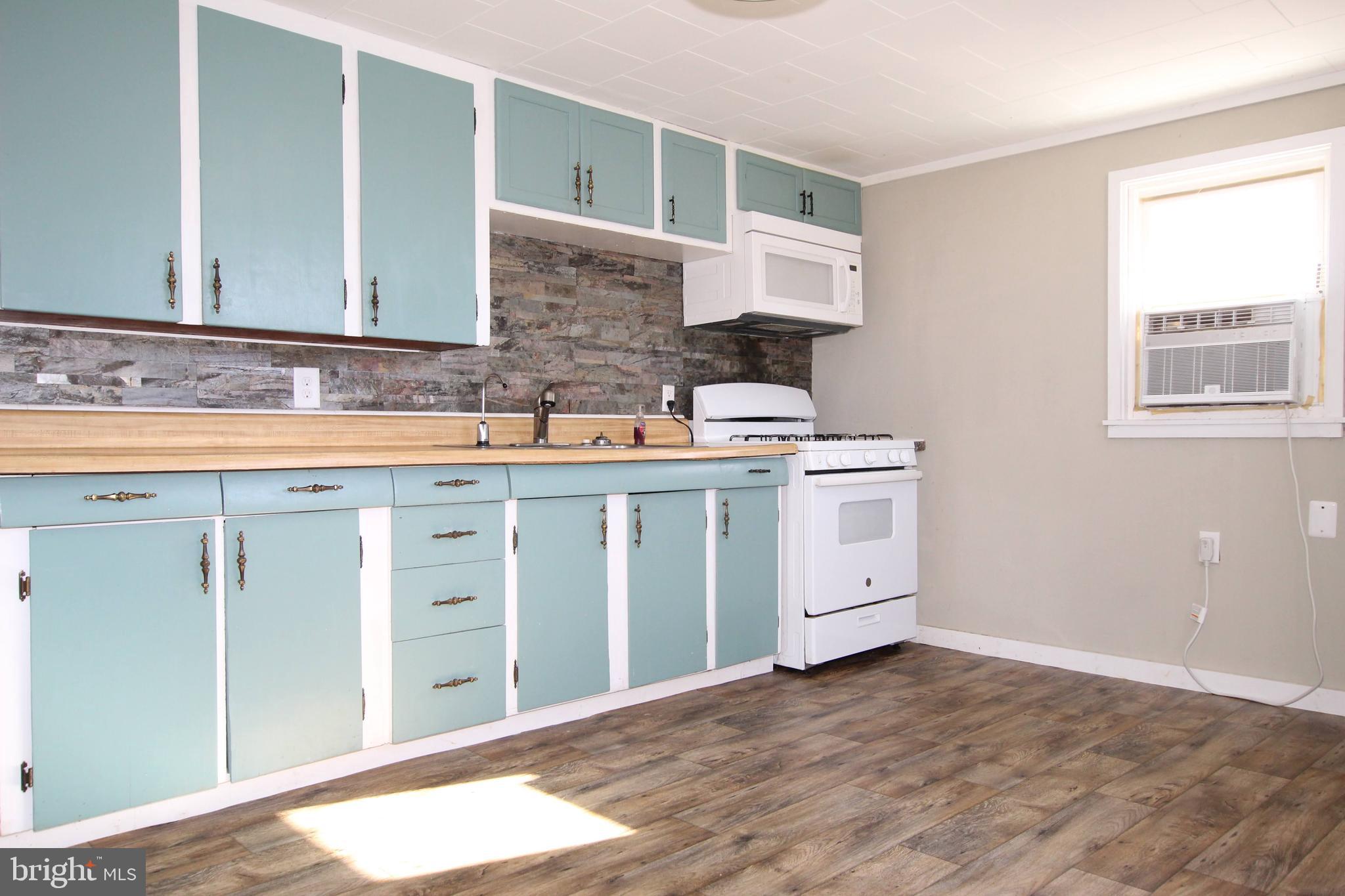 HOOPERS ISLAND - Residential