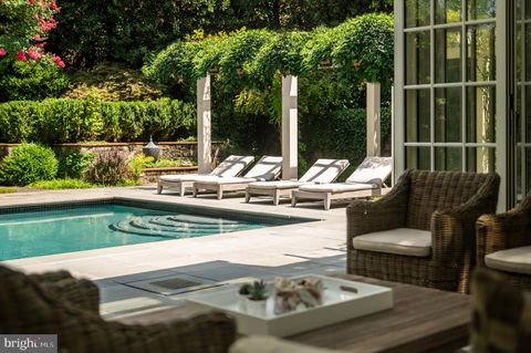 Photo of 4814 Kemble Place NW, WASHINGTON, DC 20007 (MLS # DCDC2223952) Photo of 4814 Kemble Place NW, WASHINGTON, DC 20007 (MLS # DCDC2223952)