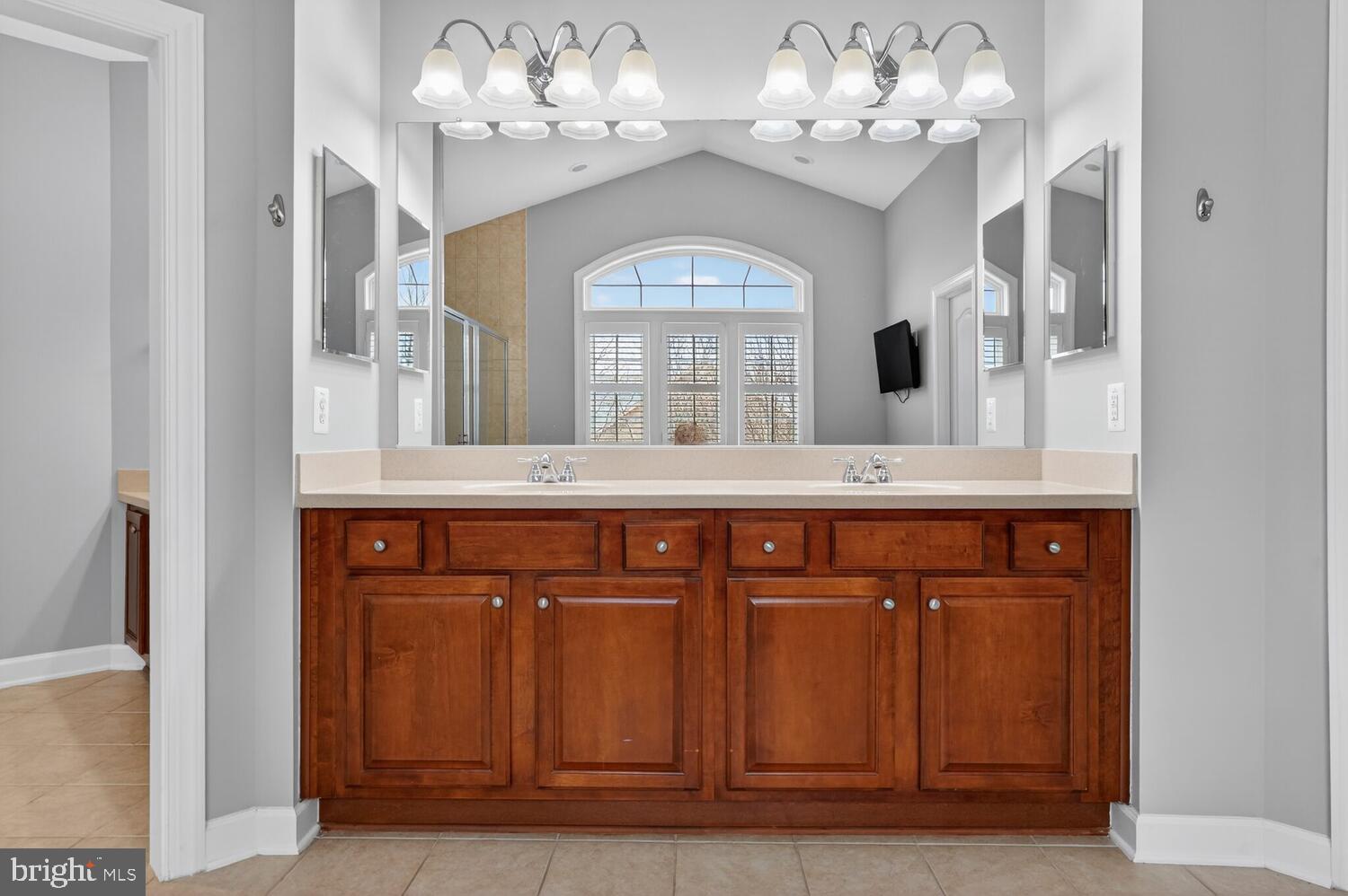 BELLE TERRA - Residential