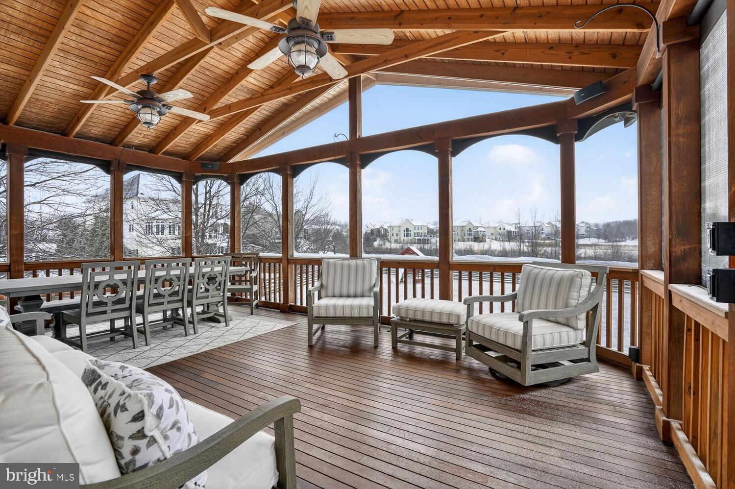 BELLE TERRA - Residential