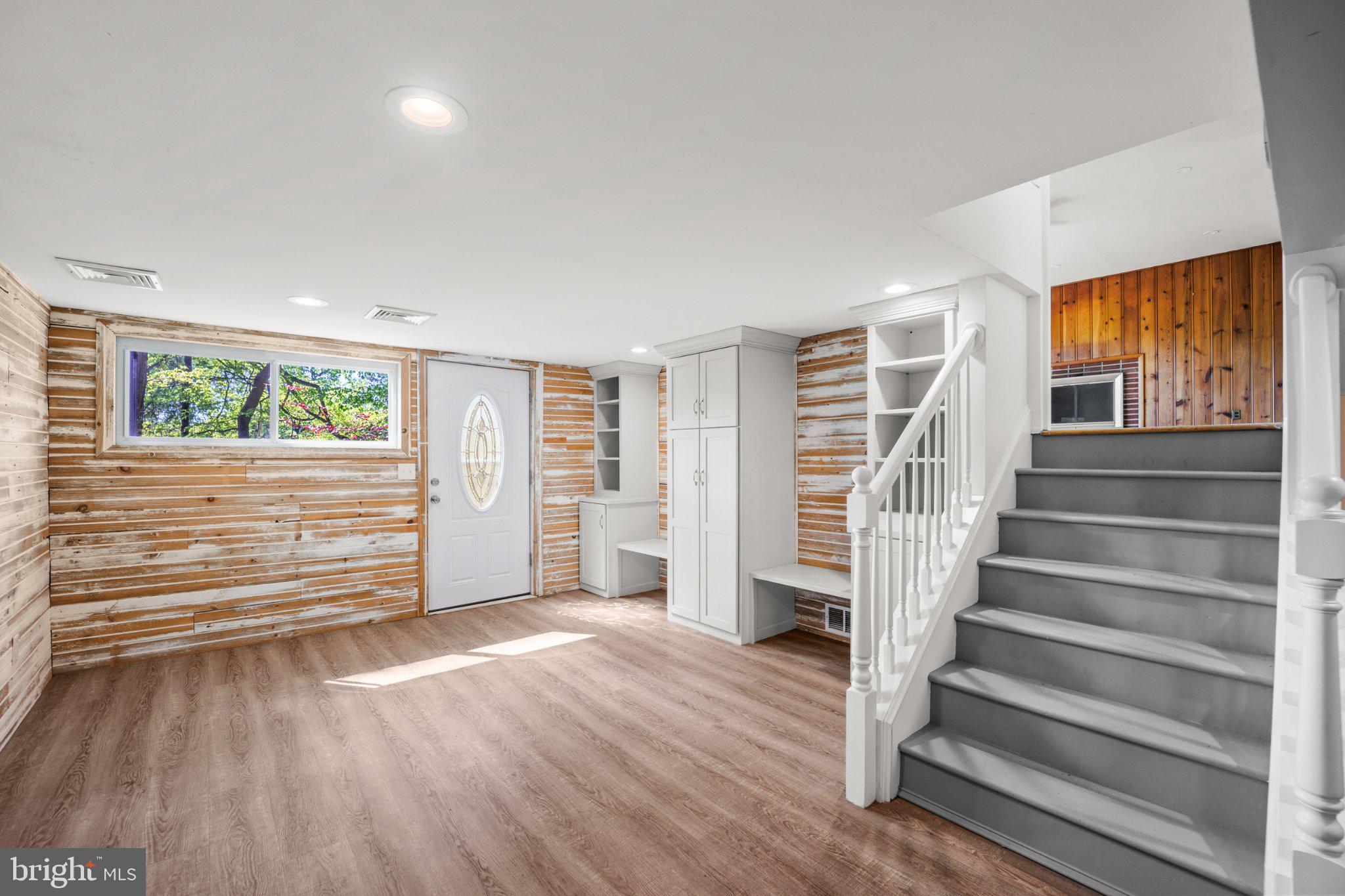 GULPH MILLS VIL - Residential