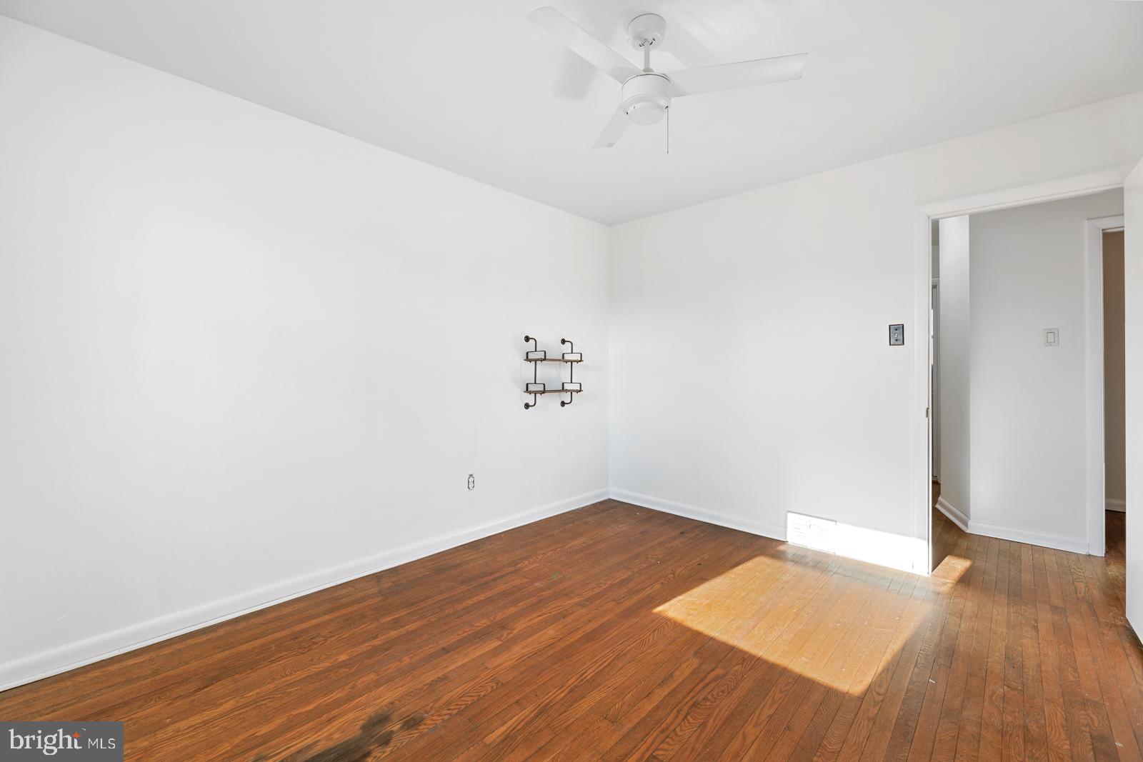 GULPH MILLS VIL - Residential