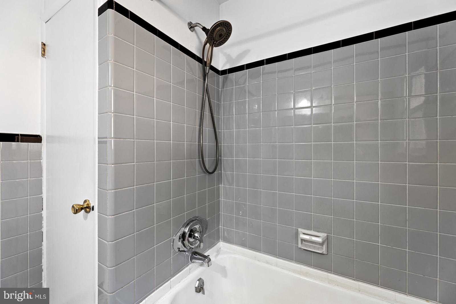 GULPH MILLS VIL - Residential