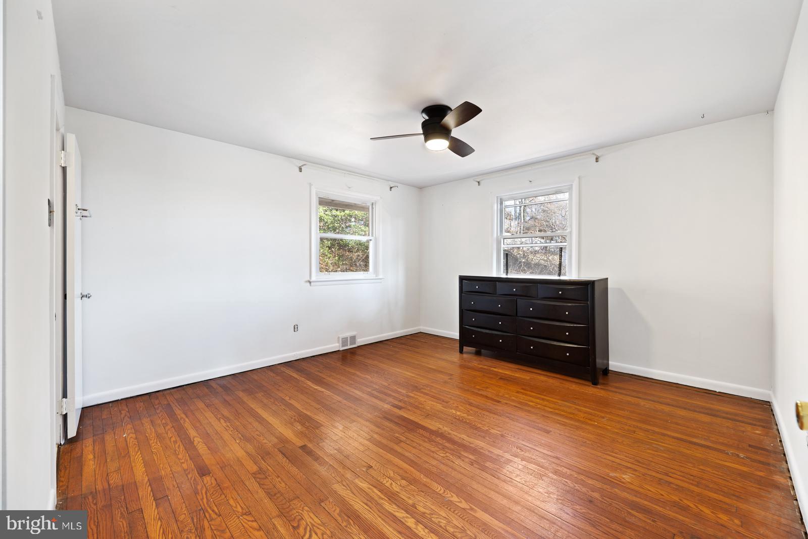 GULPH MILLS VIL - Residential