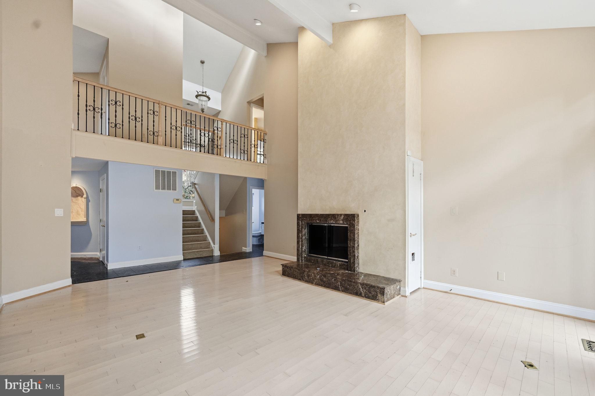 SYCAMORE SPRINGS - Residential