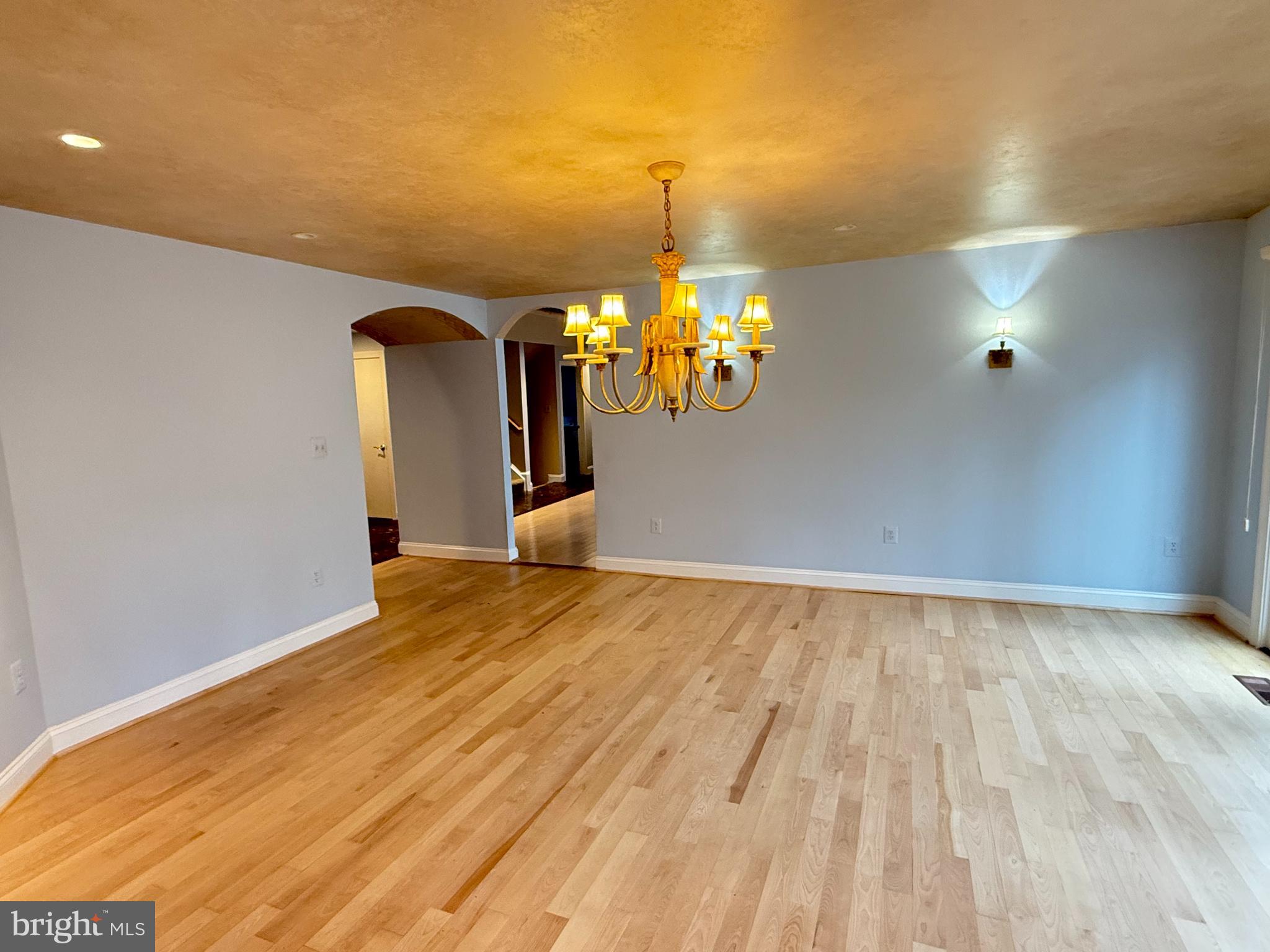 SYCAMORE SPRINGS - Residential