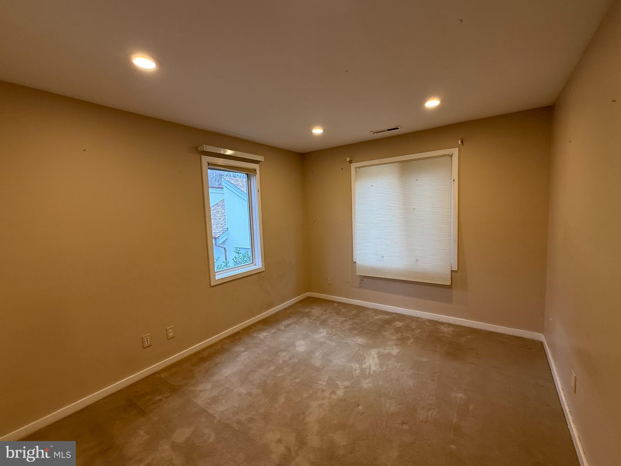 SYCAMORE SPRINGS - Residential