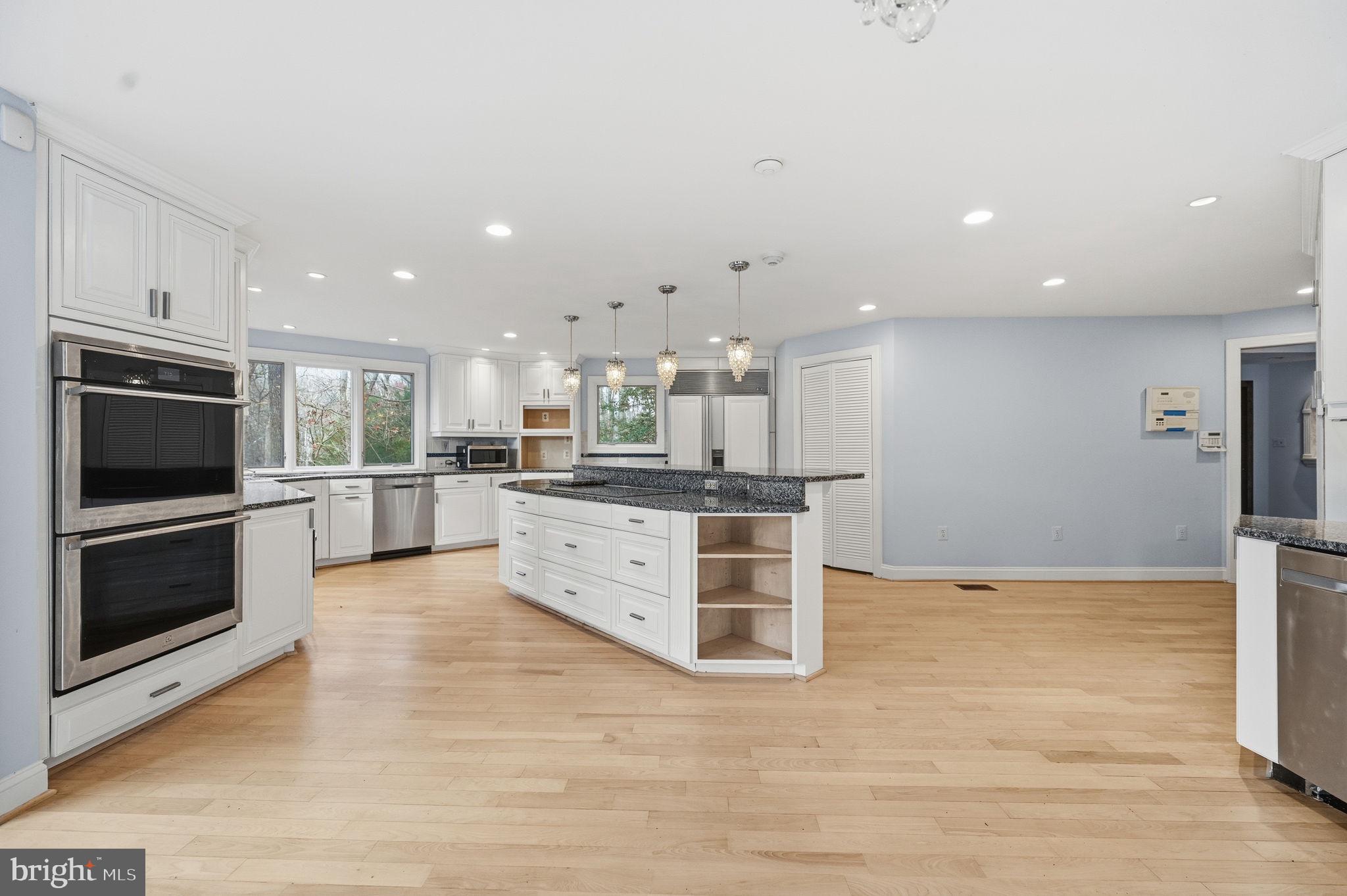 SYCAMORE SPRINGS - Residential